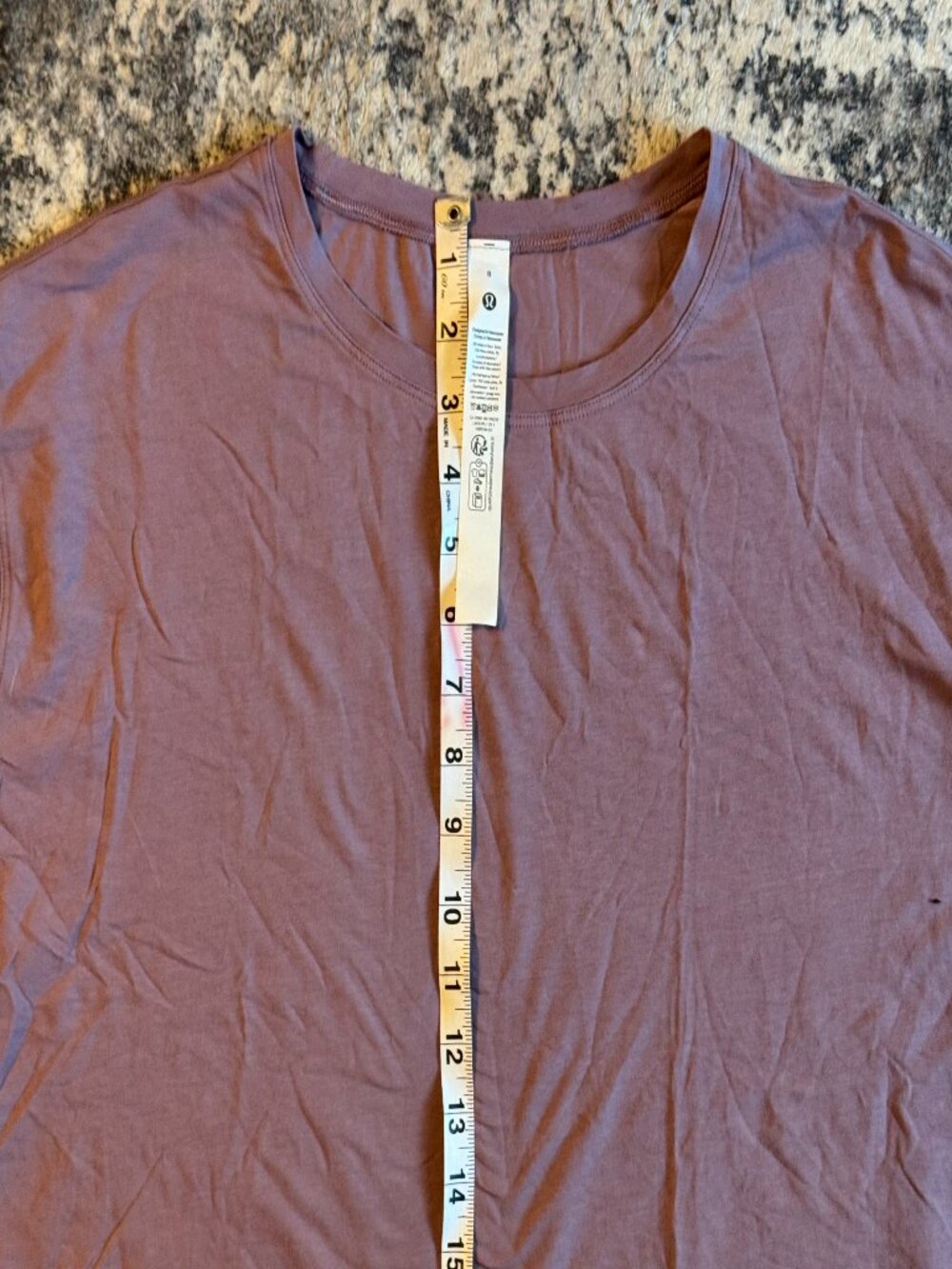 Lululemon Cates T-Shirt - Size 8 - Picture 5 of 8
